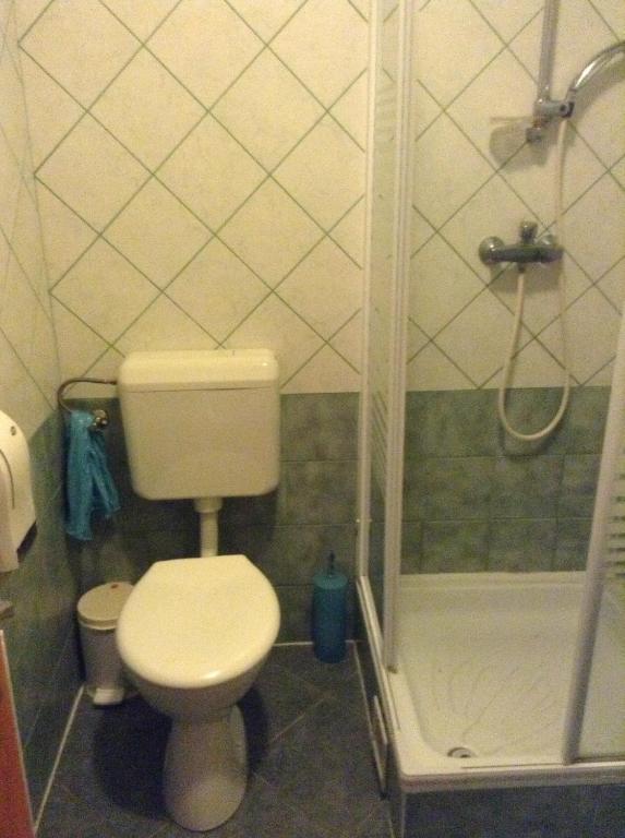ホテル Fonix Fogado レンティ 部屋 写真